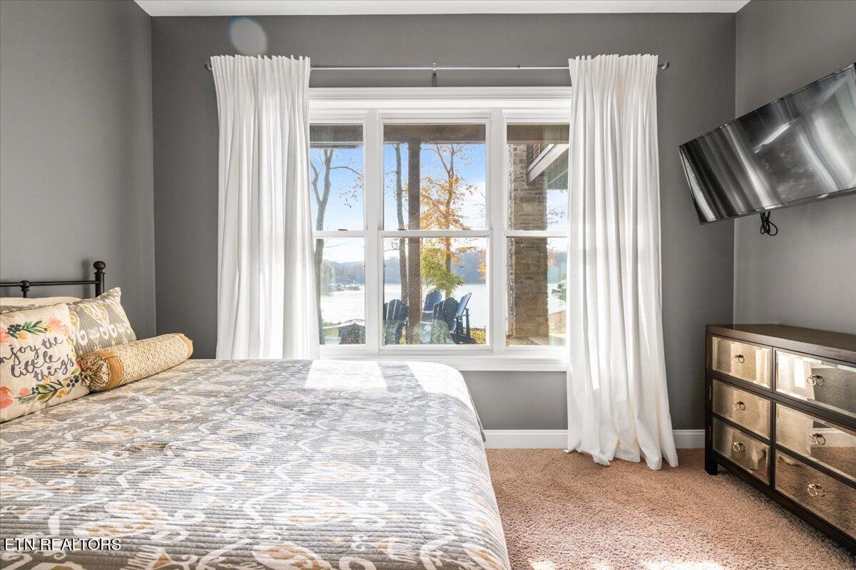 493 Bankwood Lane, LaFollette