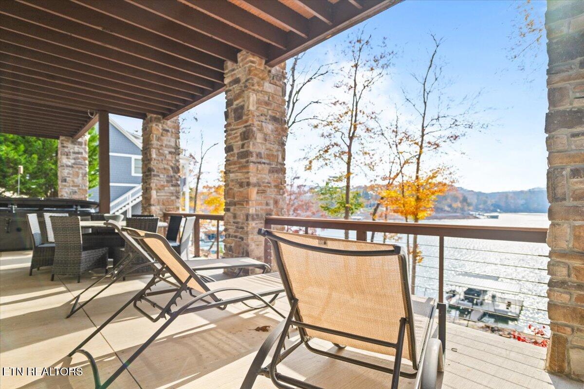 493 Bankwood Lane, LaFollette