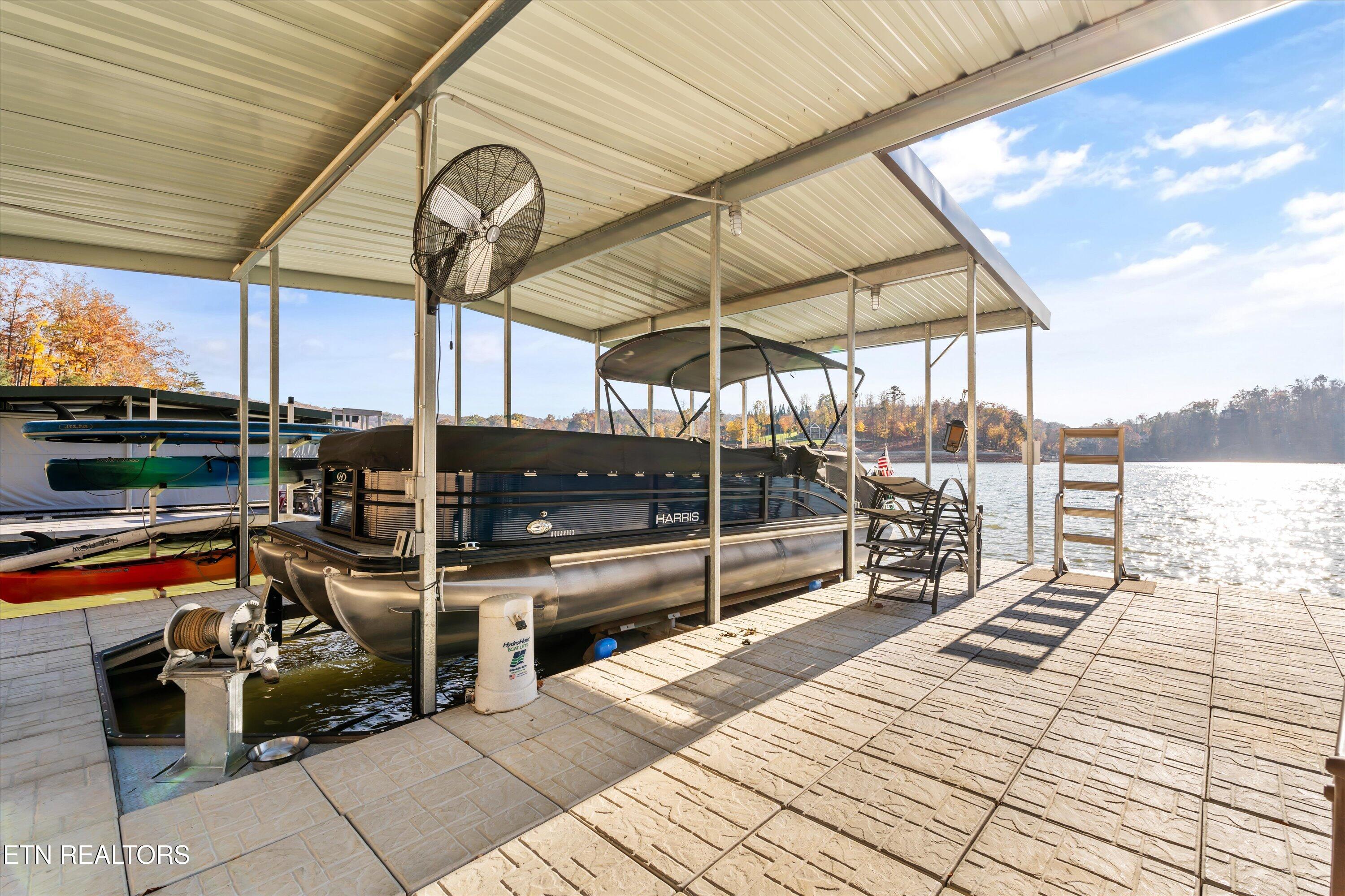 493 Bankwood Lane, LaFollette