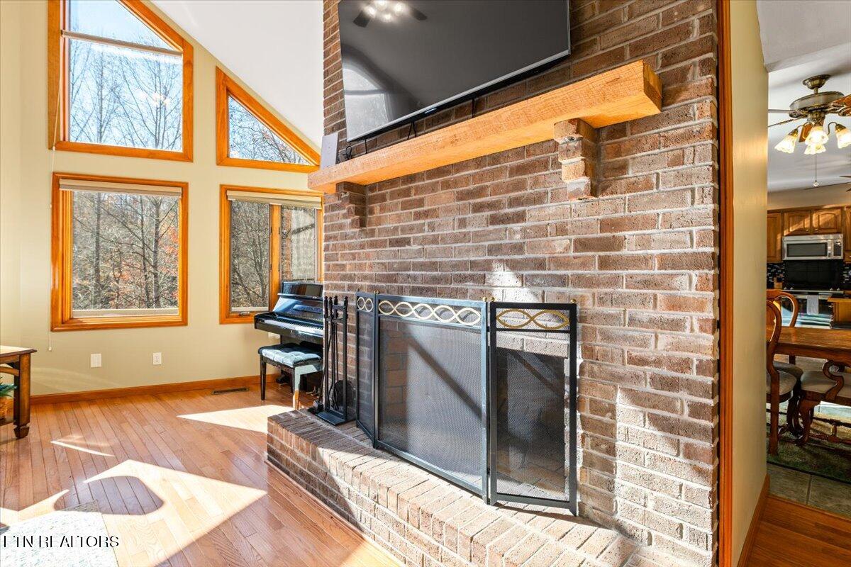 128 Fox Lane, LaFollette