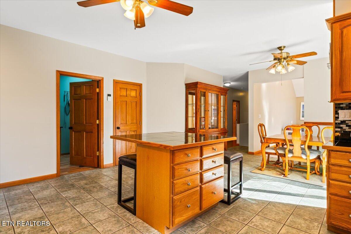 128 Fox Lane, LaFollette