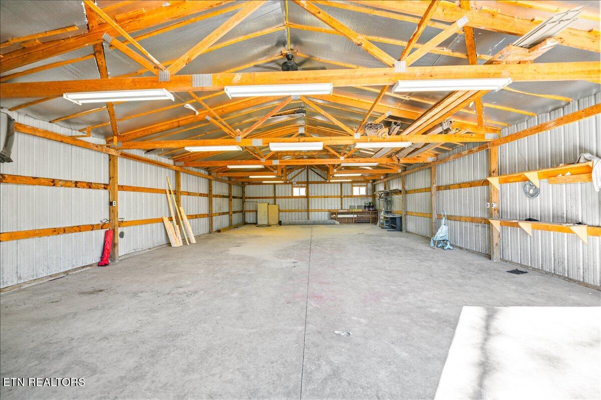 128 Fox Lane, LaFollette