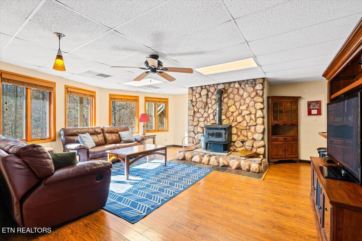 128 Fox Lane, LaFollette