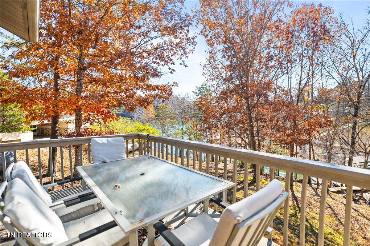 128 Fox Lane, LaFollette