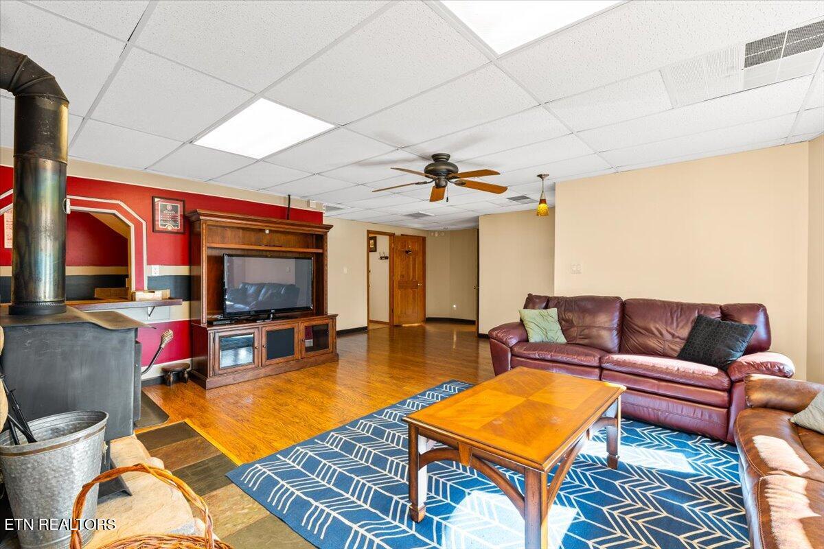 128 Fox Lane, LaFollette