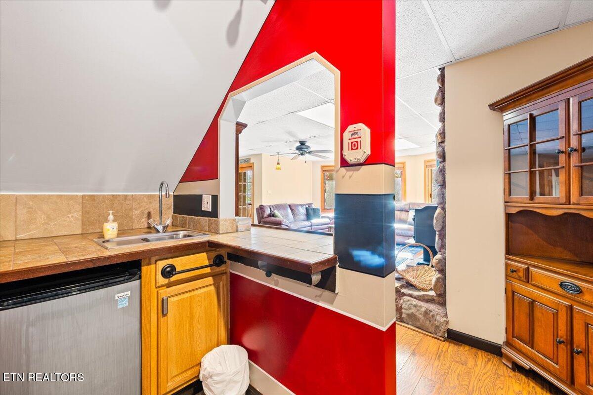 128 Fox Lane, LaFollette