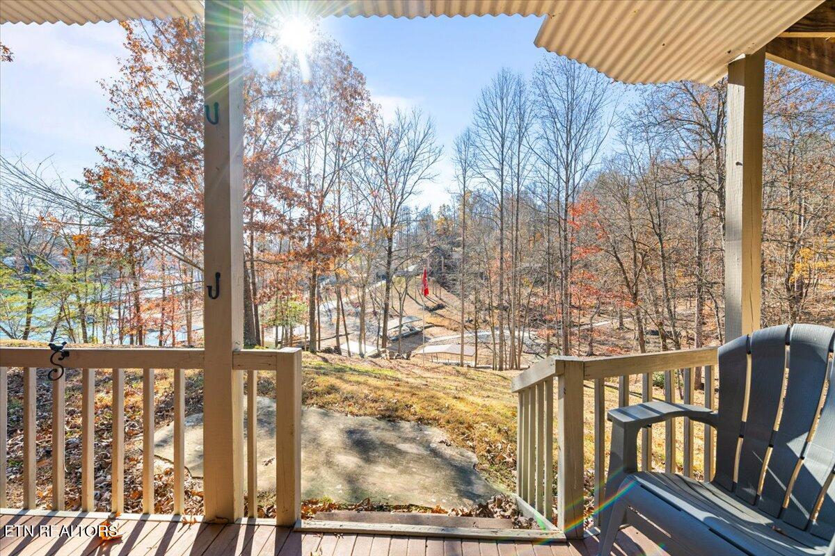 128 Fox Lane, LaFollette