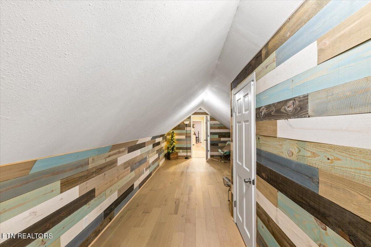 203 Golf Hill Lane, LaFollette