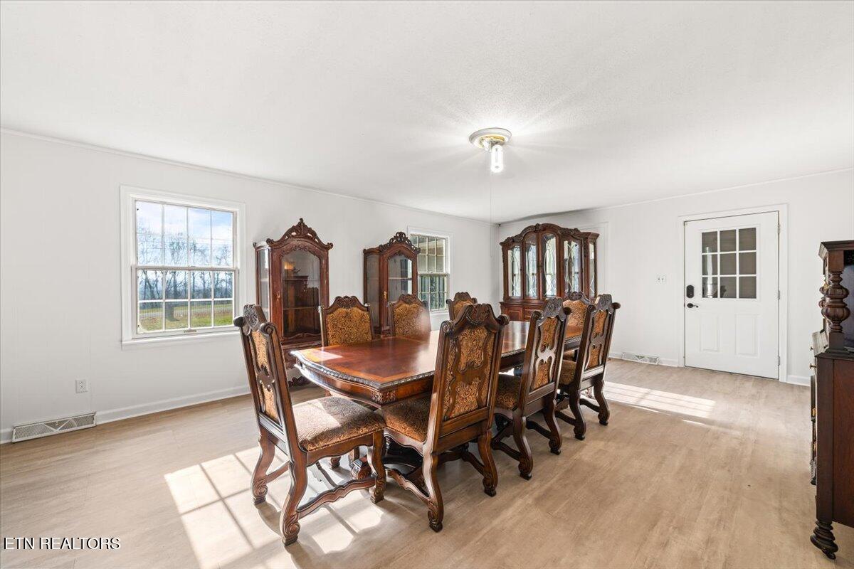 203 Golf Hill Lane, LaFollette