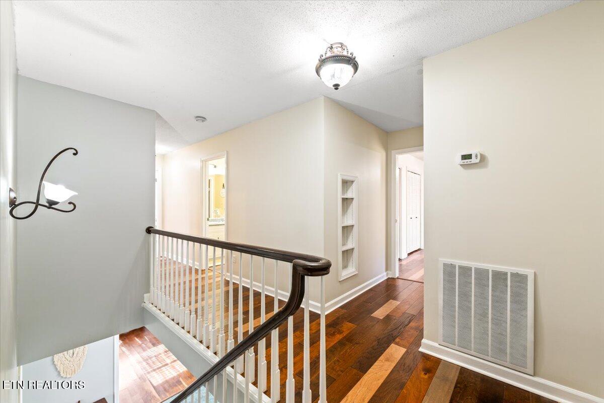 203 Golf Hill Lane, LaFollette