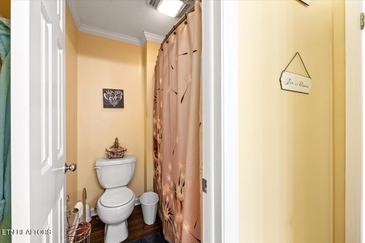 203 Golf Hill Lane, LaFollette