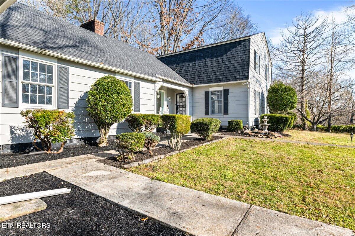 203 Golf Hill Lane, LaFollette