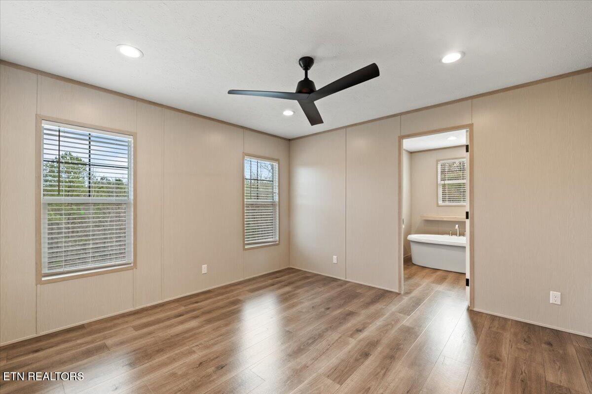 544 Quail Run Lane, LaFollette