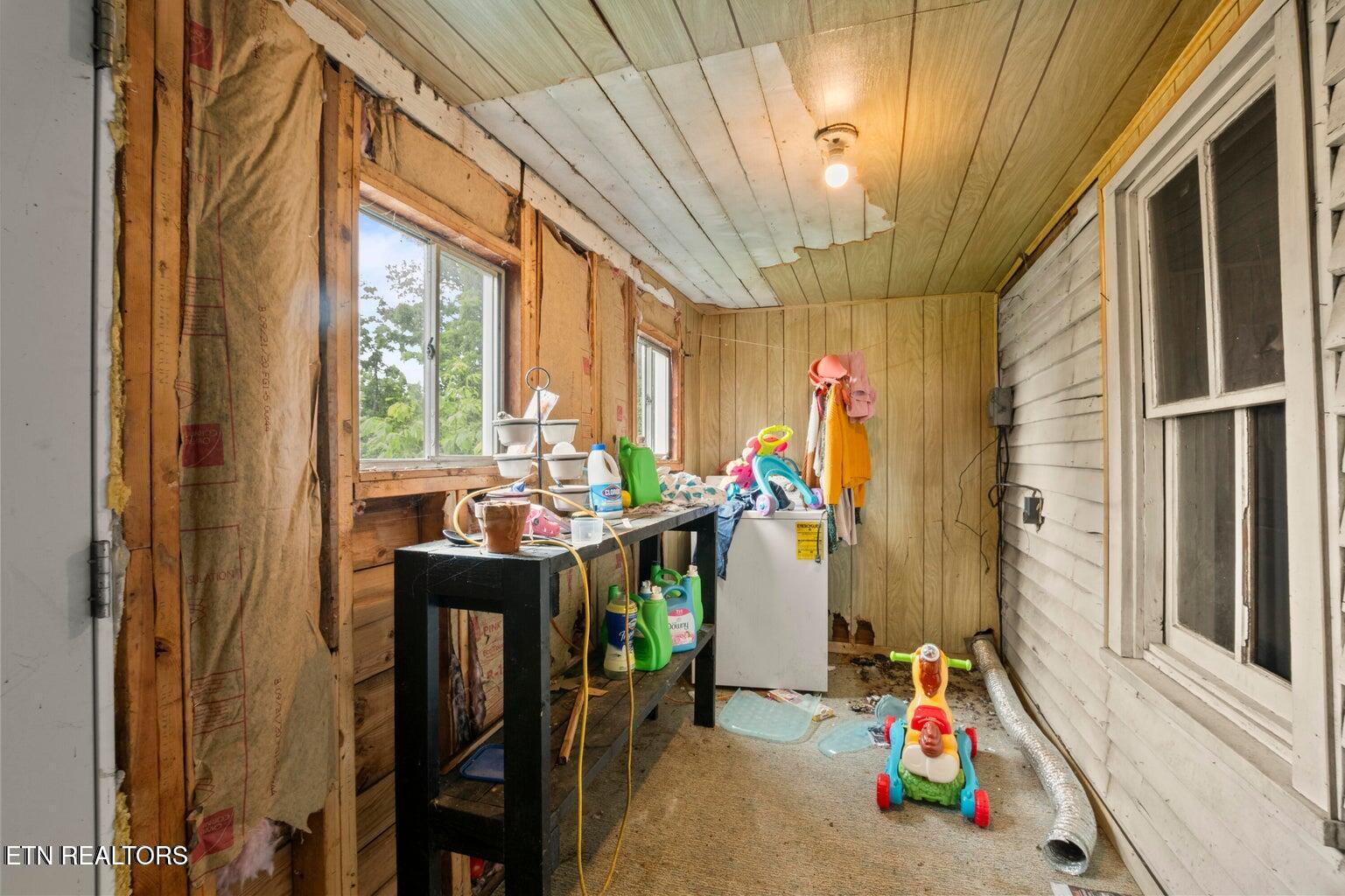 138 Bethlehem Lane, LaFollette