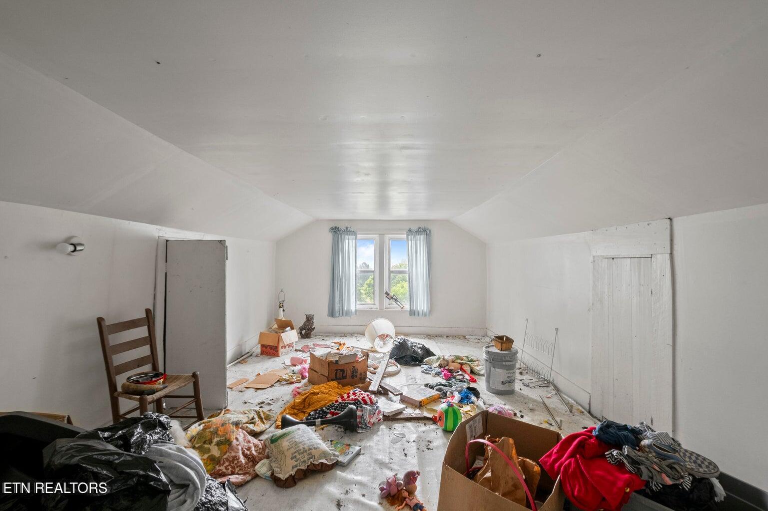 138 Bethlehem Lane, LaFollette