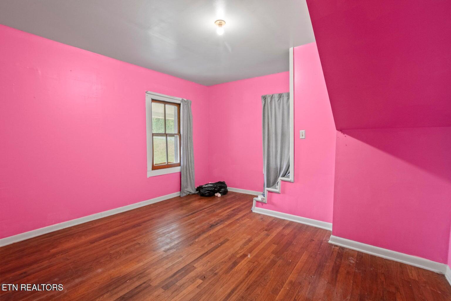 138 Bethlehem Lane, LaFollette