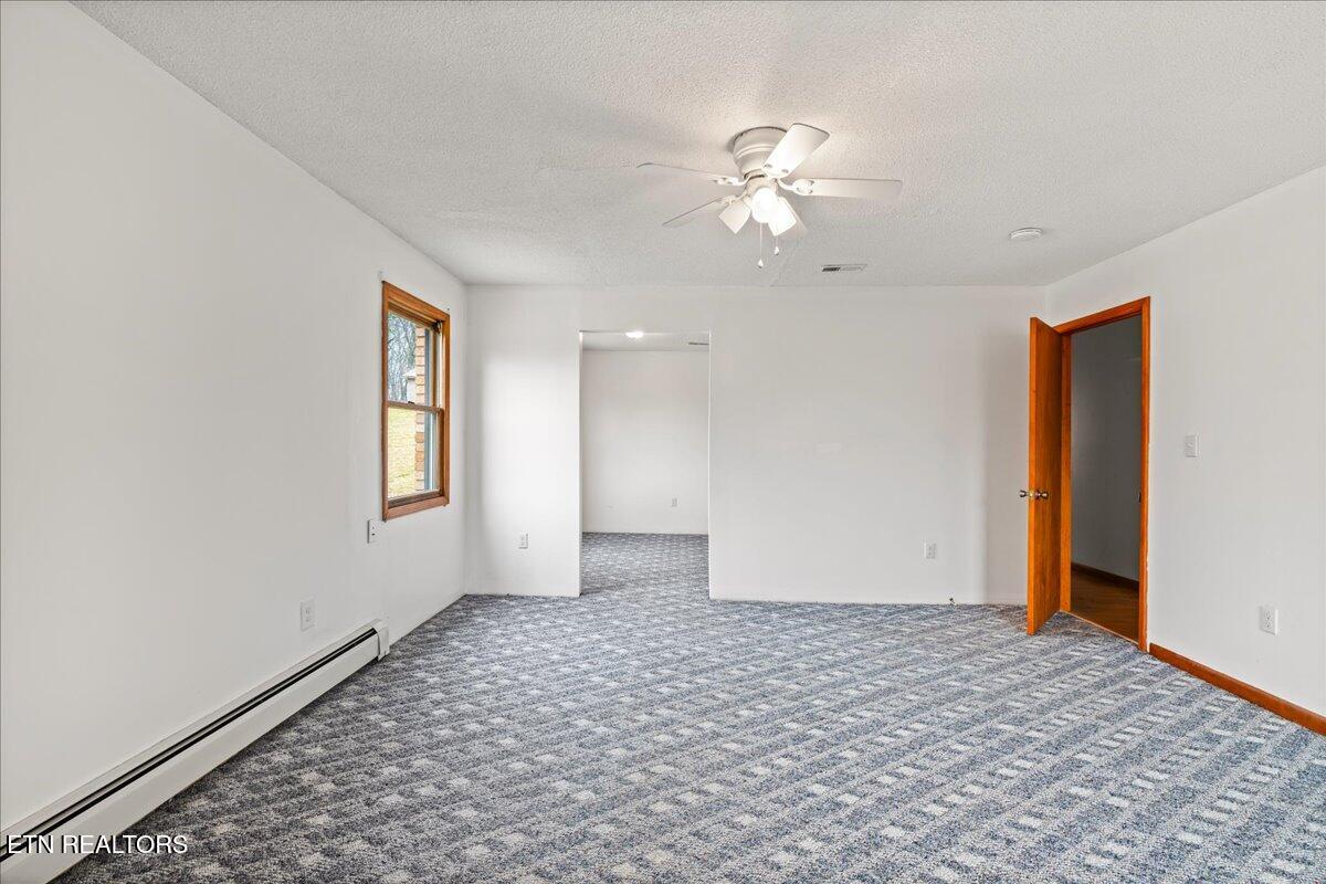 261 Lance Lane, LaFollette