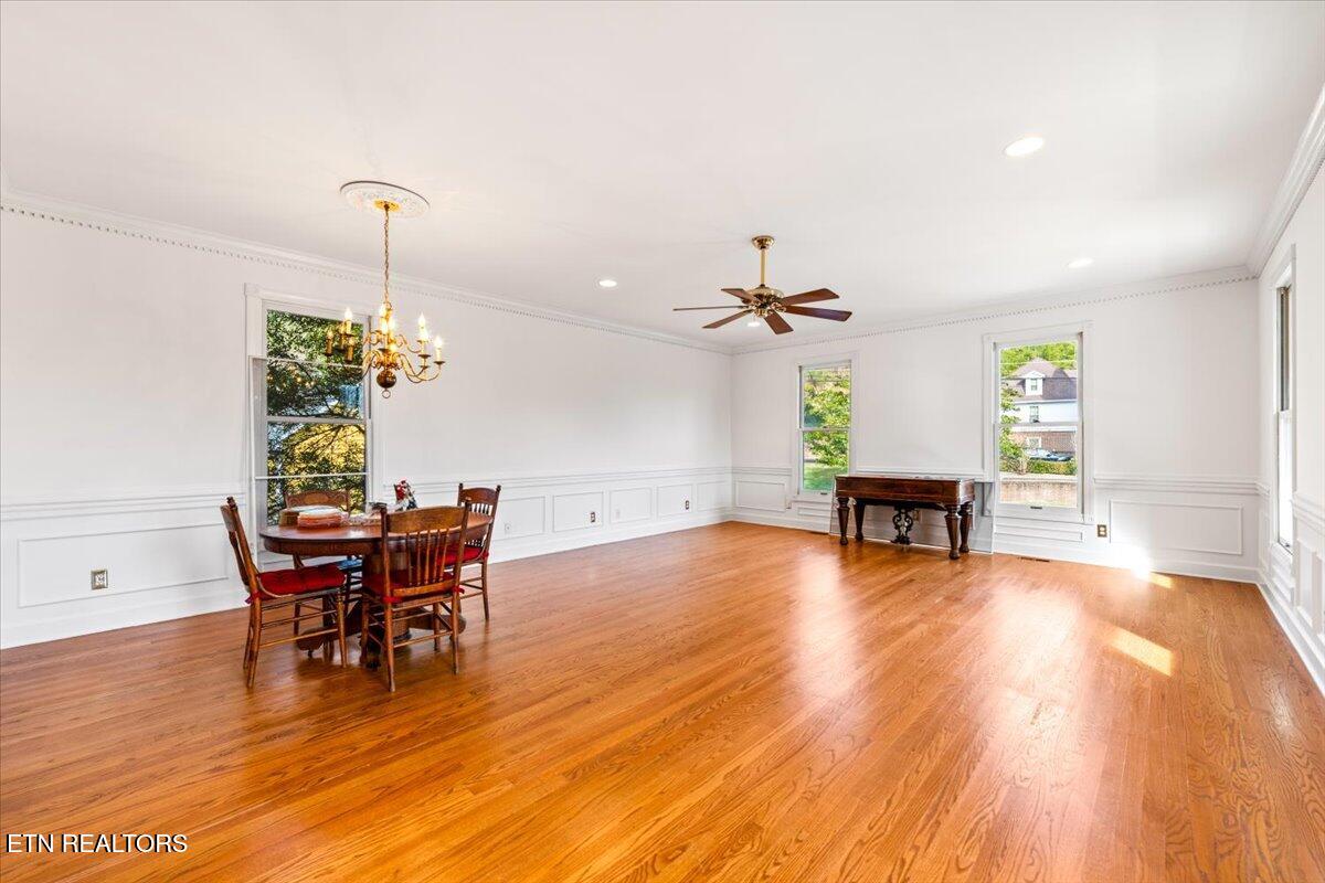 145 Hope Lane, LaFollette