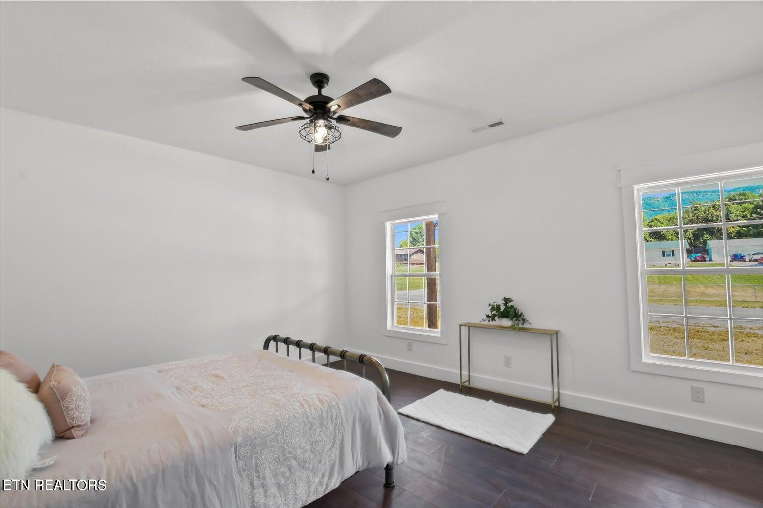 252 Old Middlesboro Hwy, LaFollette