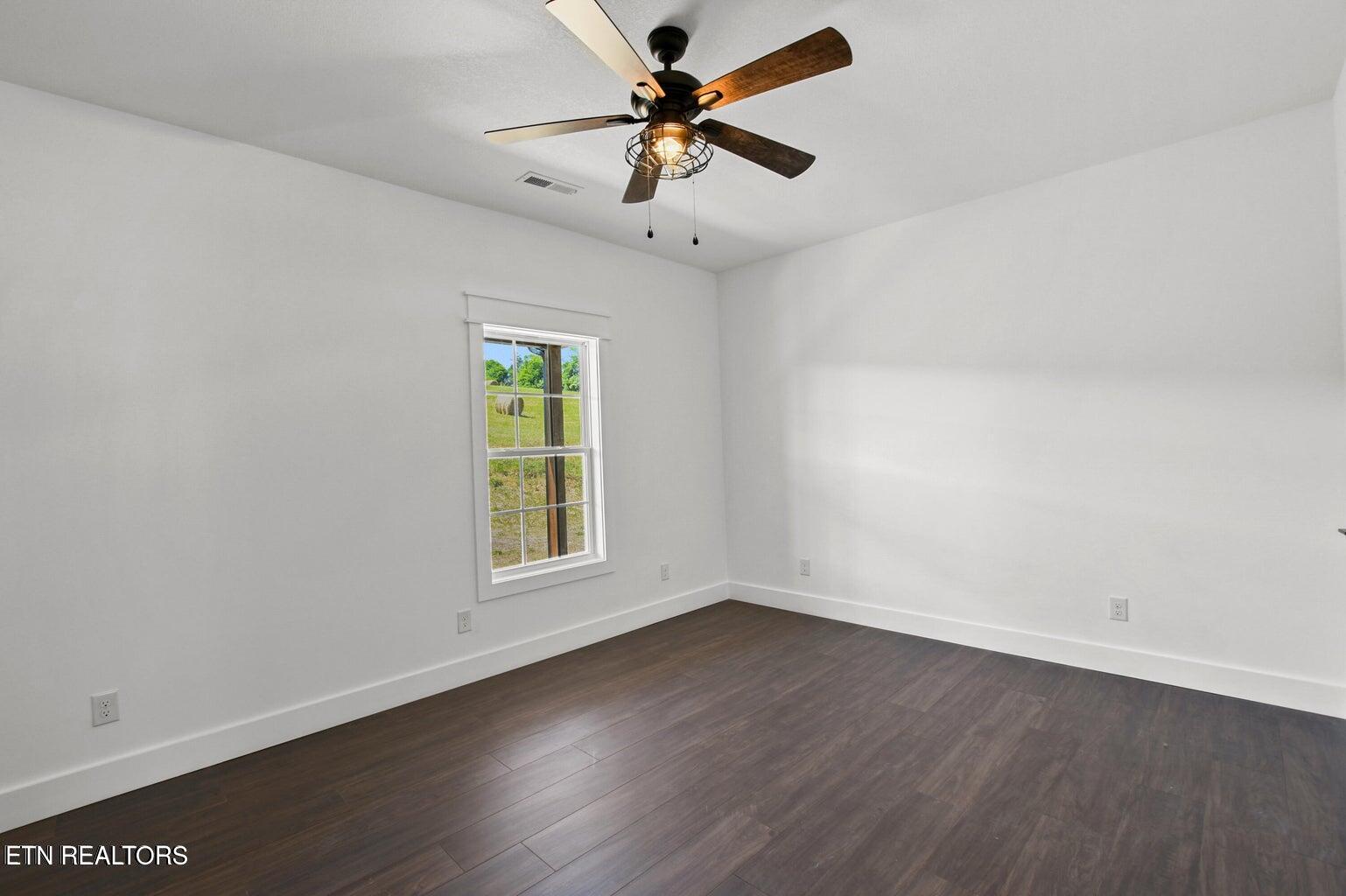 252 Old Middlesboro Hwy, LaFollette