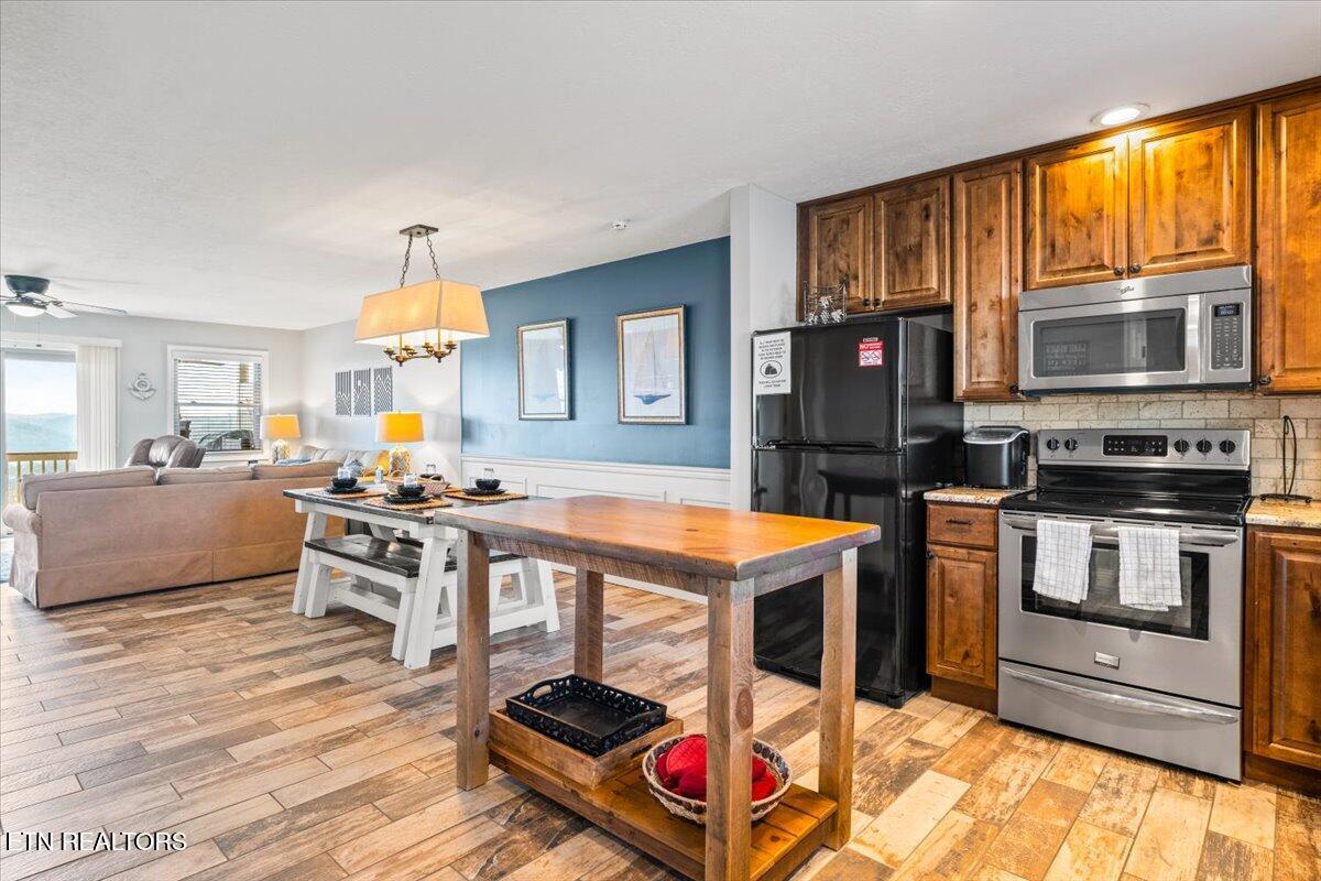 470 Deerfield Landiing Rd 8C, LaFollette Unit: 8C