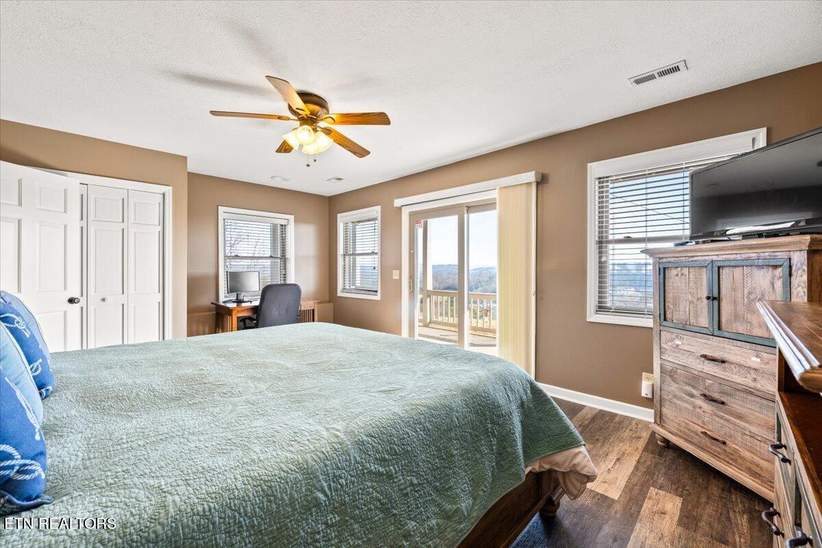 470 Deerfield Landiing Rd 8C, LaFollette Unit: 8C