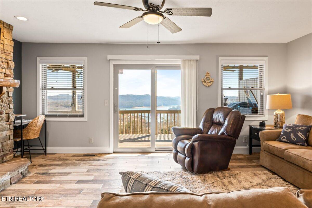 470 Deerfield Landiing Rd 8C, LaFollette Unit: 8C