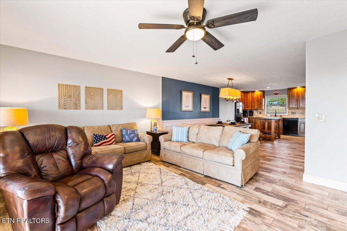 470 Deerfield Landiing Rd 8C, LaFollette Unit: 8C