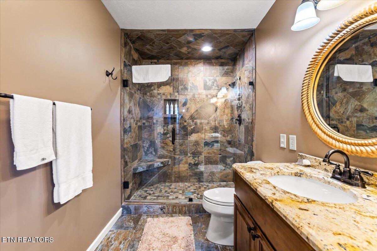 470 Deerfield Landiing Rd 8C, LaFollette Unit: 8C