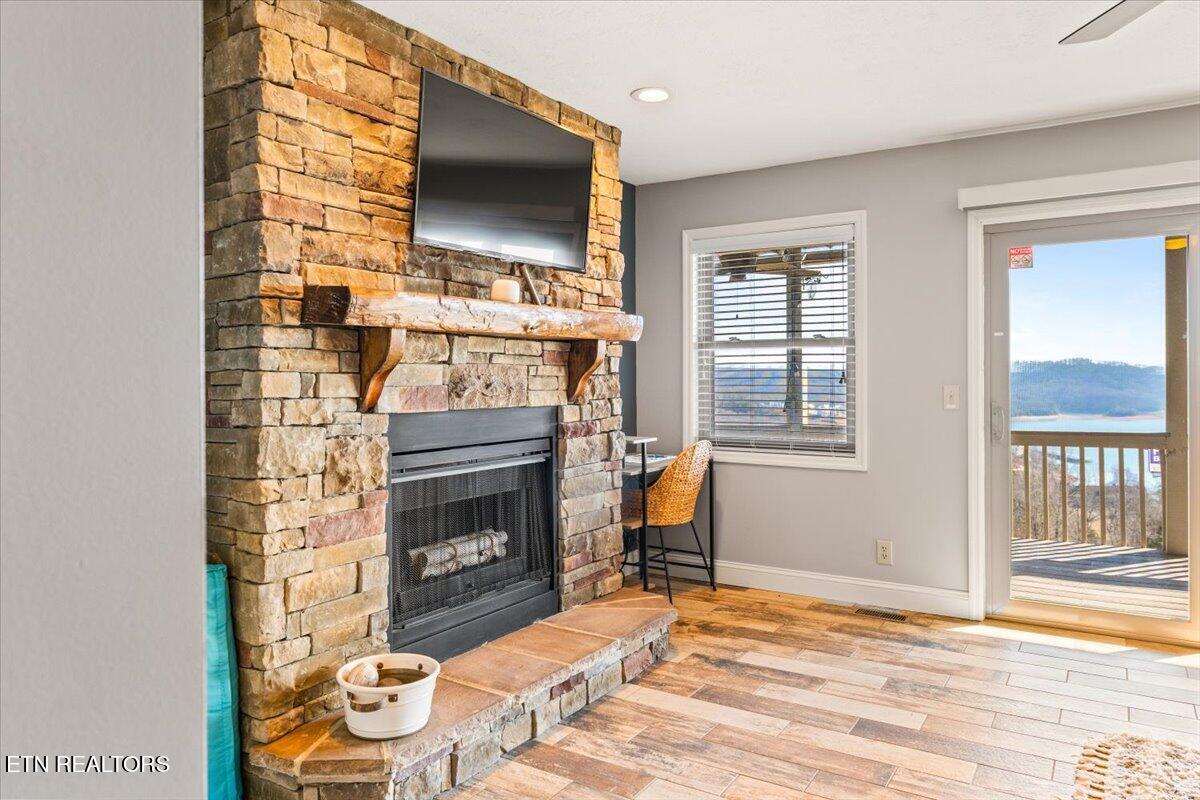 470 Deerfield Landiing Rd 8C, LaFollette Unit: 8C