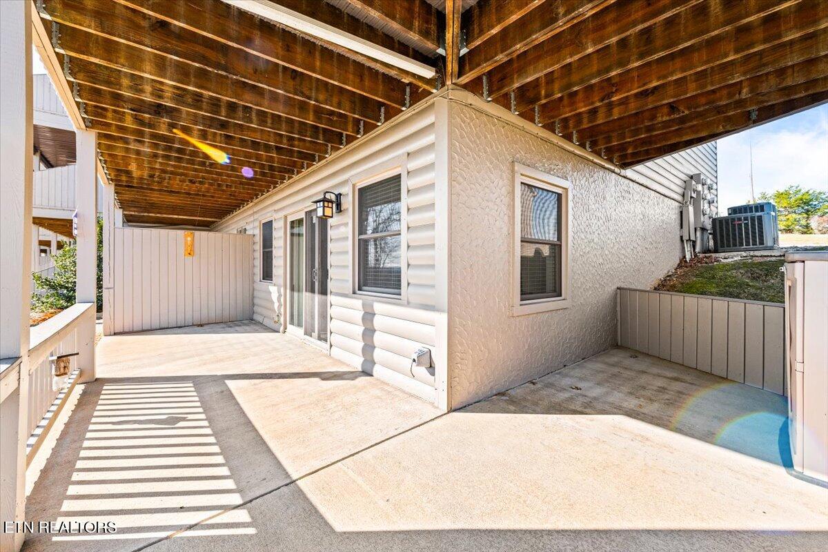 470 Deerfield Landiing Rd 8C, LaFollette Unit: 8C