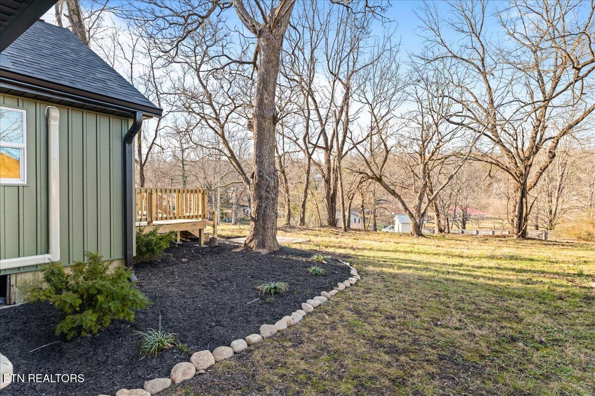 124 Blue Drive, LaFollette