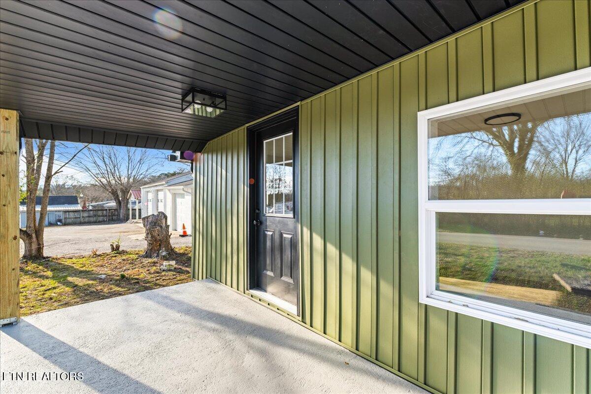 124 Blue Drive, LaFollette