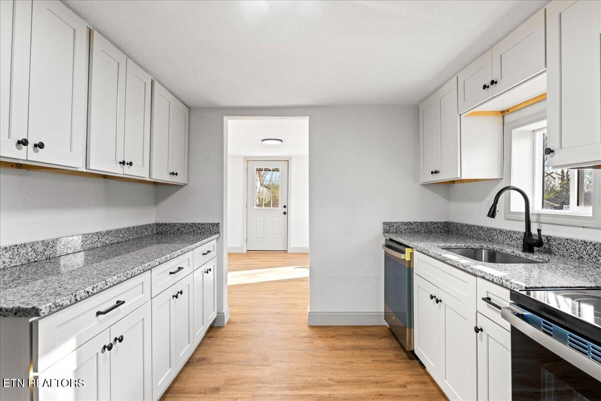 124 Blue Drive, LaFollette