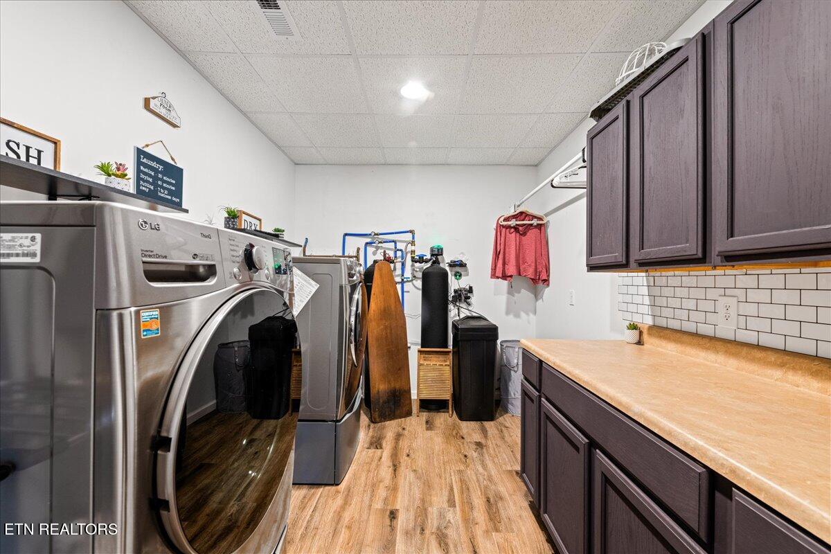 1048 Deerfield Way, LaFollette