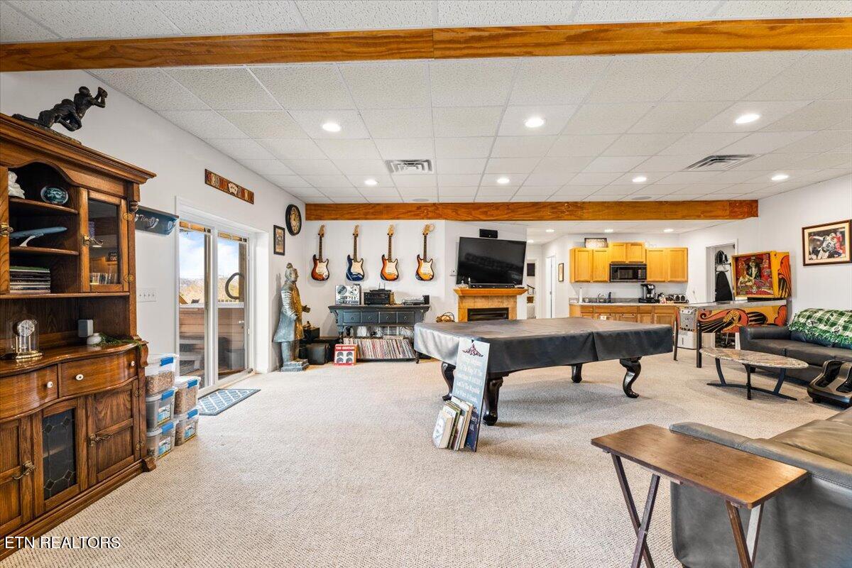 1048 Deerfield Way, LaFollette