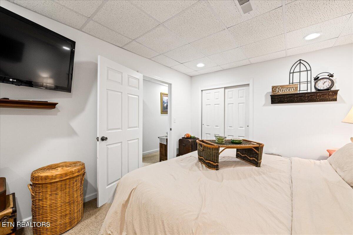 1048 Deerfield Way, LaFollette