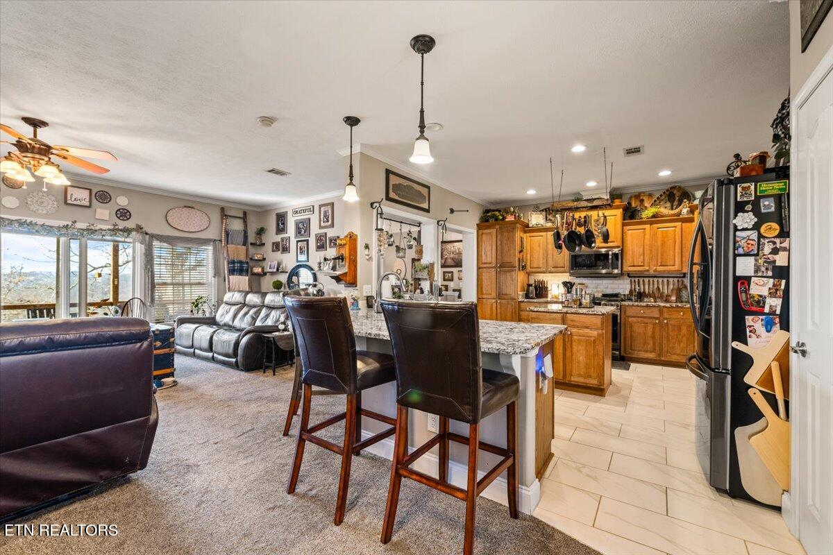 1048 Deerfield Way, LaFollette