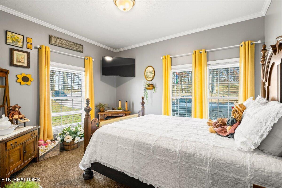 1048 Deerfield Way, LaFollette