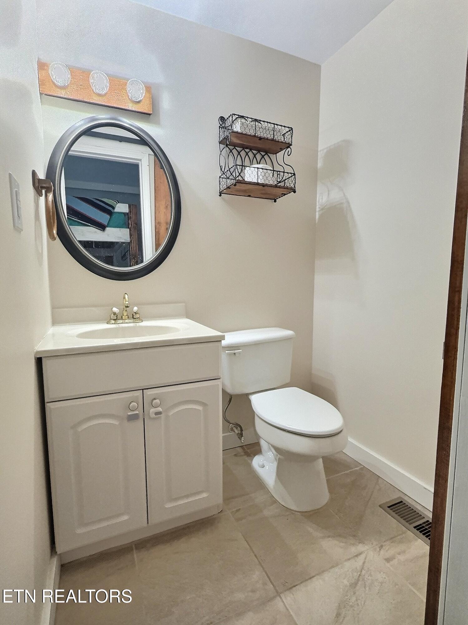 338 Bankston Lane, LaFollette