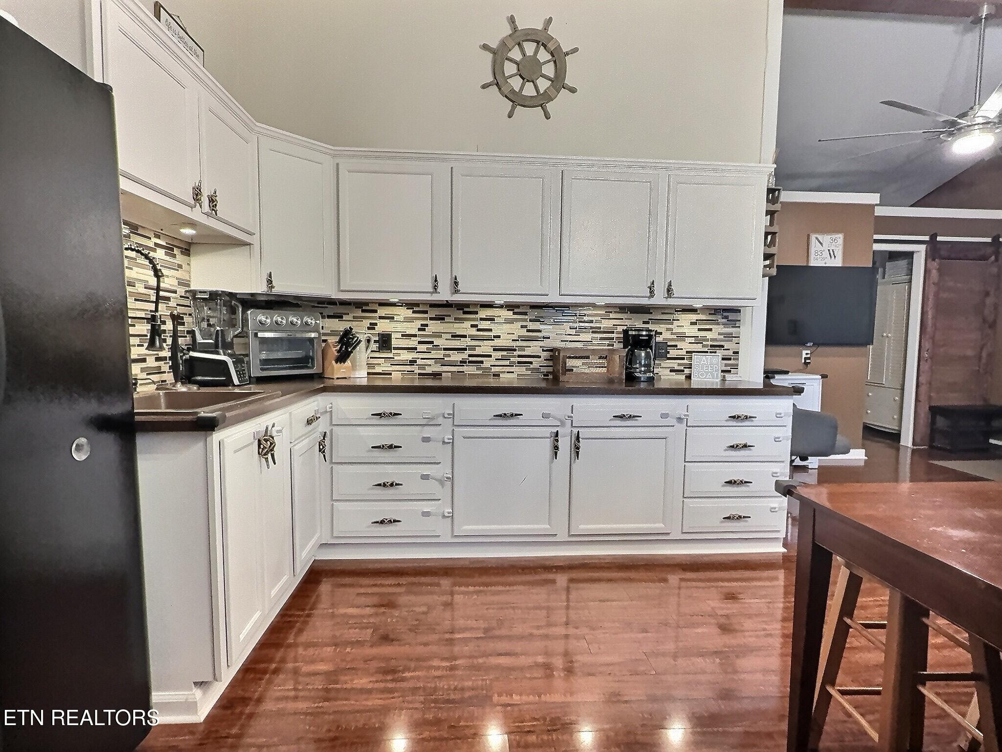 338 Bankston Lane, LaFollette