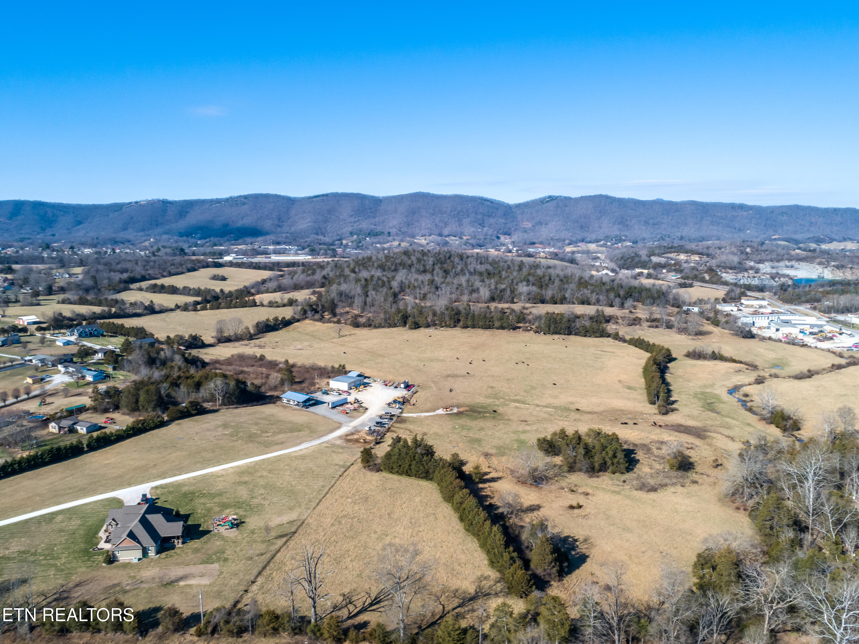 107 River Rd