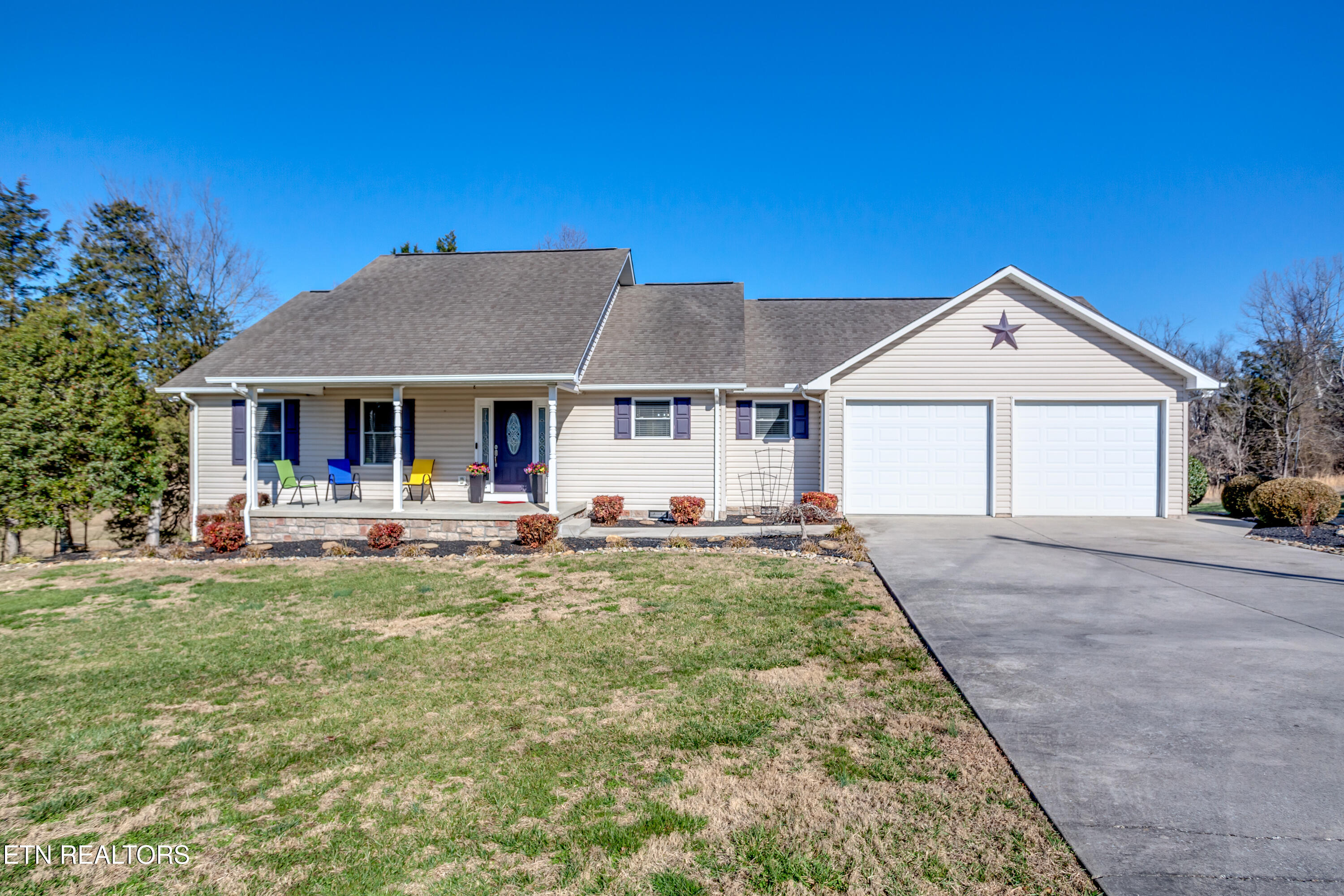 107 River Rd