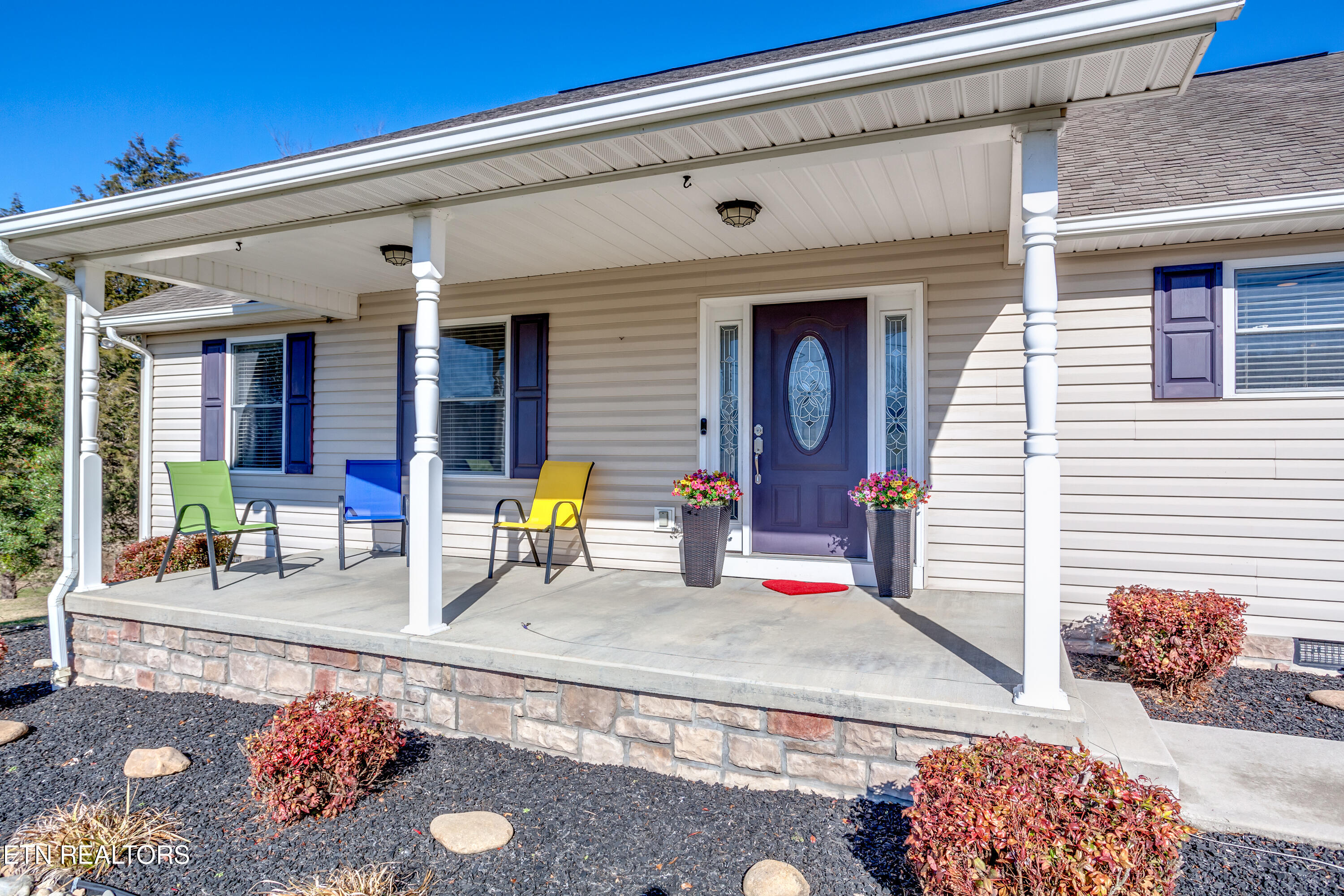 107 River Rd