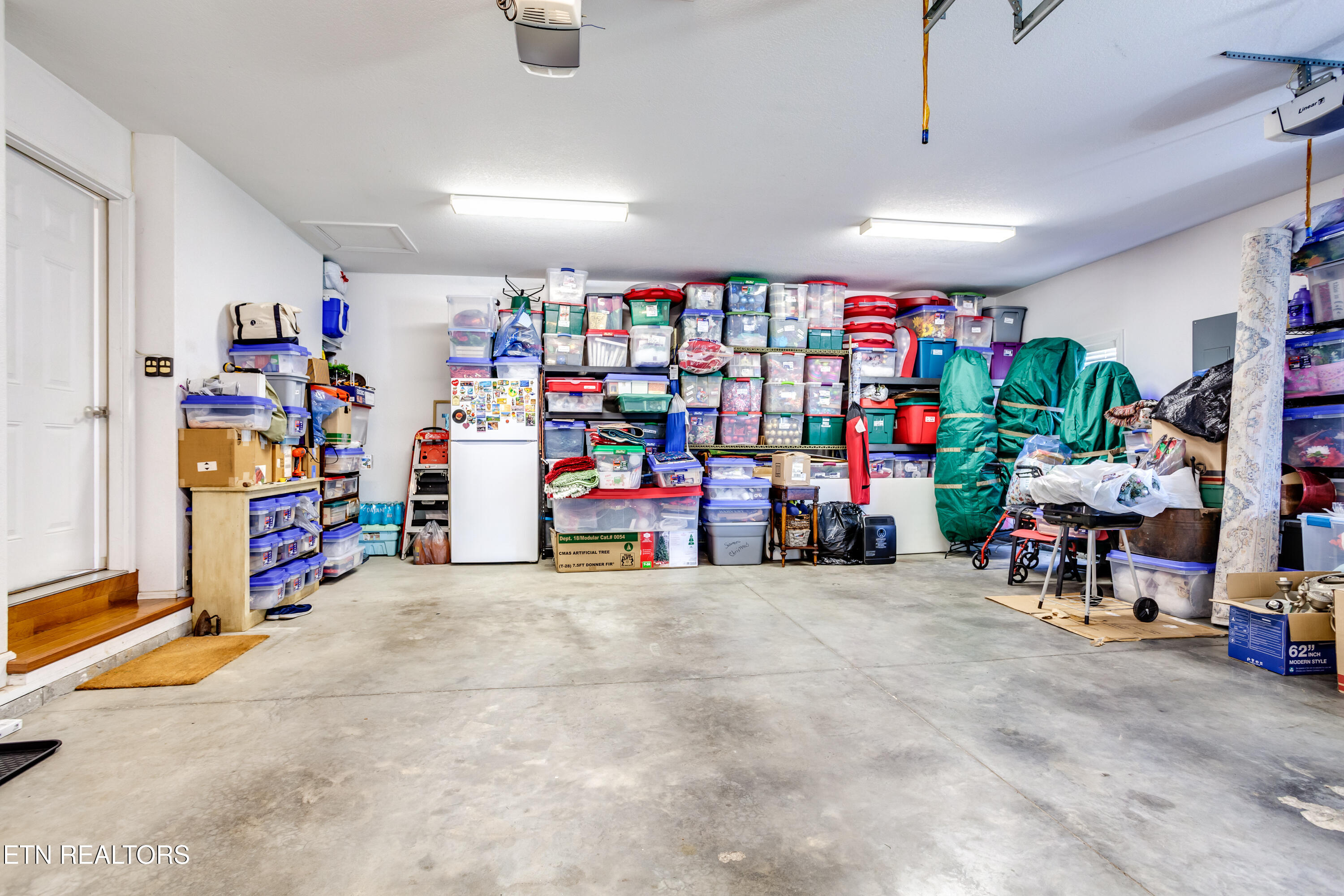 107 River Rd