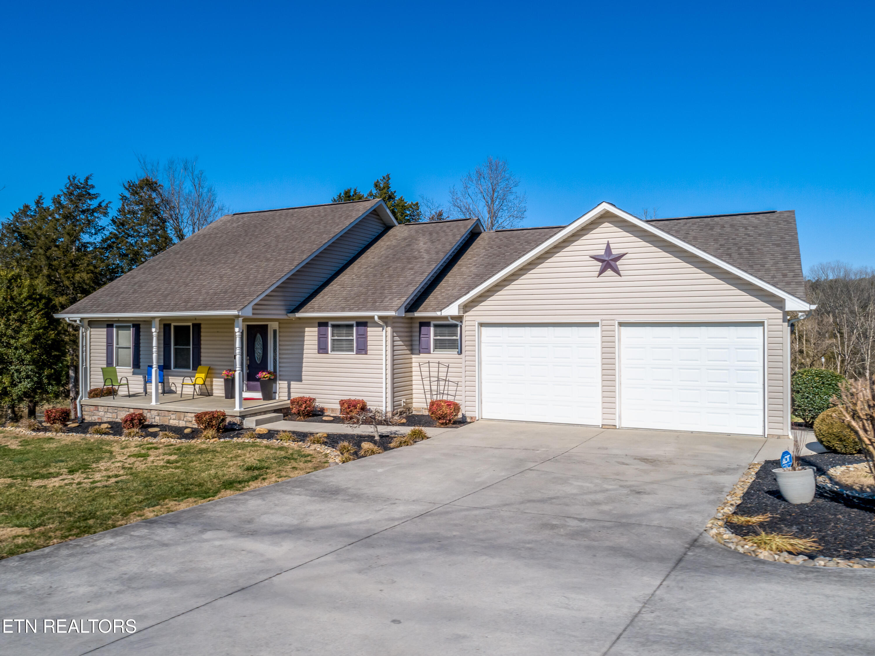107 River Rd