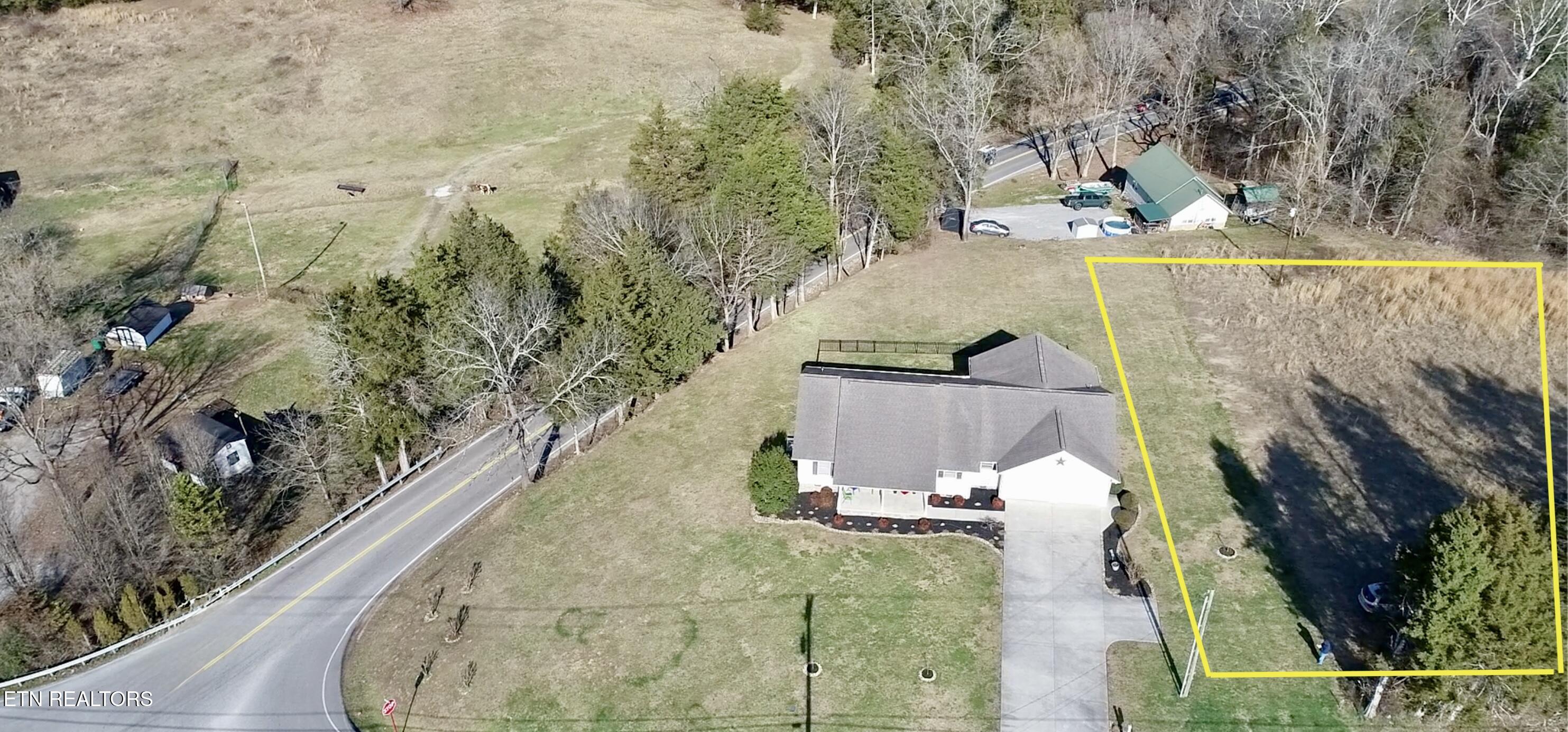 107 River Rd