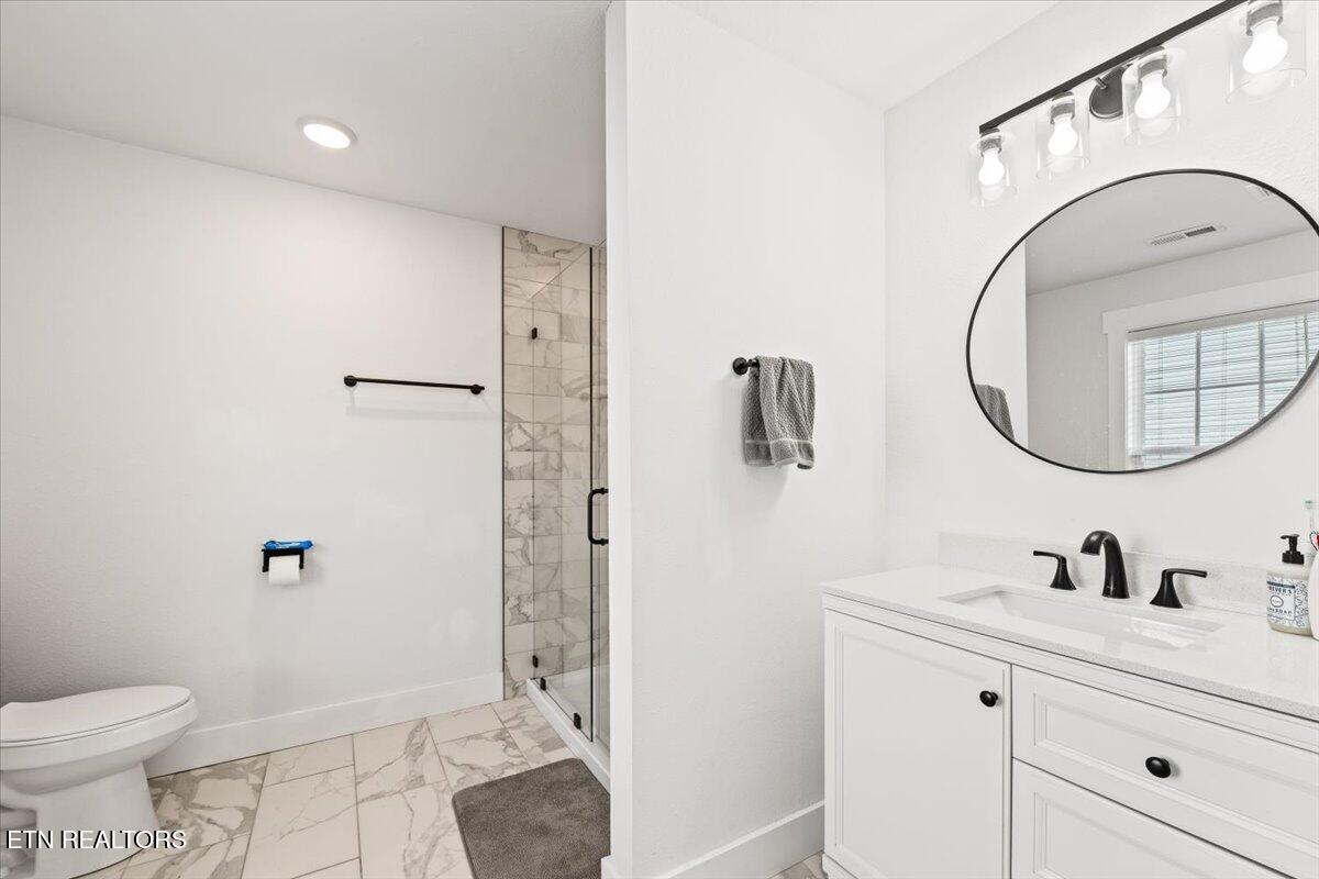 258 Old Middlesboro Hwy, LaFollette