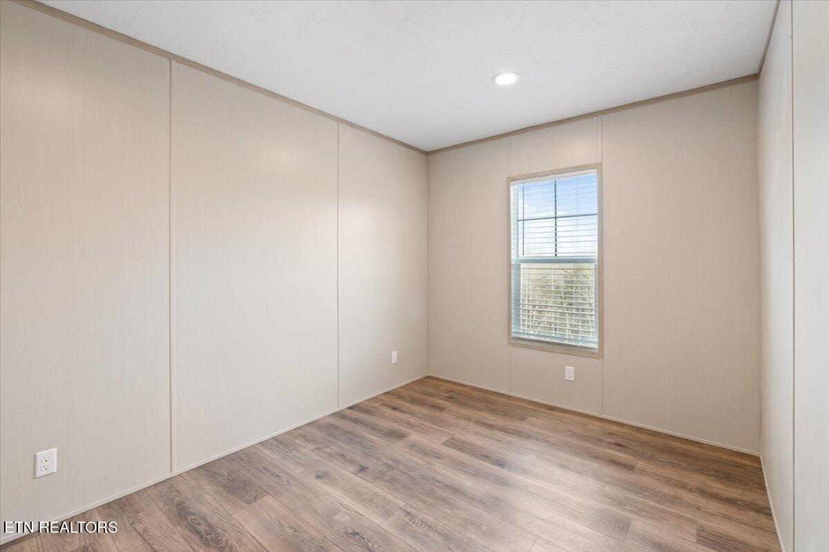 550 Quail Run Lane, LaFollette