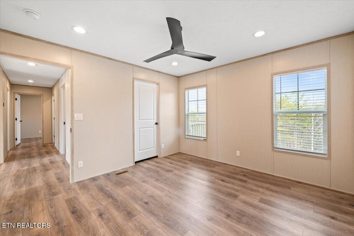 550 Quail Run Lane, LaFollette